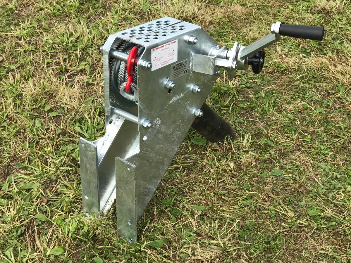 Trailer Winch 2T Vertical Mount with Hook & 8mm 12m Wire Rope