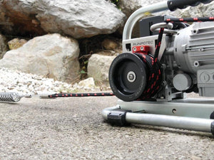 RUNPOTEC - 230V Capstan Winch CW 800 E Including Steel Trolley Mounting Rail And Strap - Max Pulling Force 800kg in use