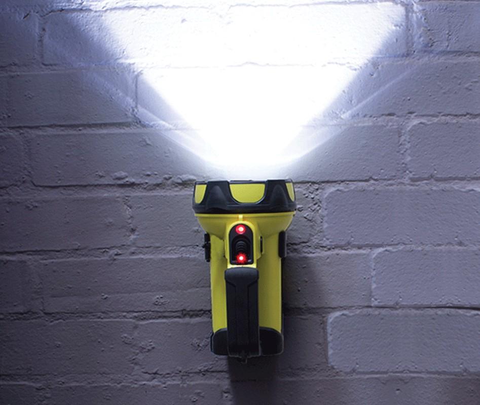 Trio-550 Lightweight Rechargeable LED Searchlight to Buy Online